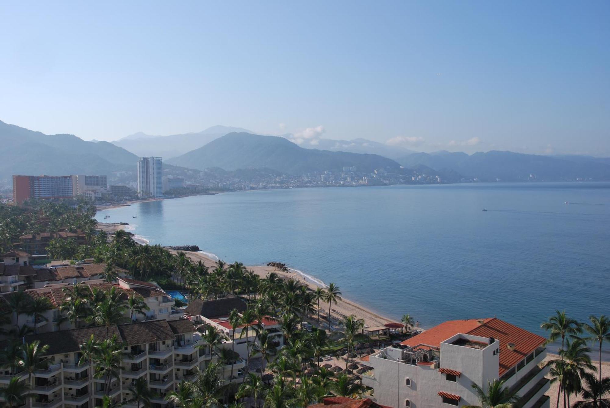 Beachfront View Condo Beside La Isla Mall Puerto Vallarta Zewnętrze zdjęcie